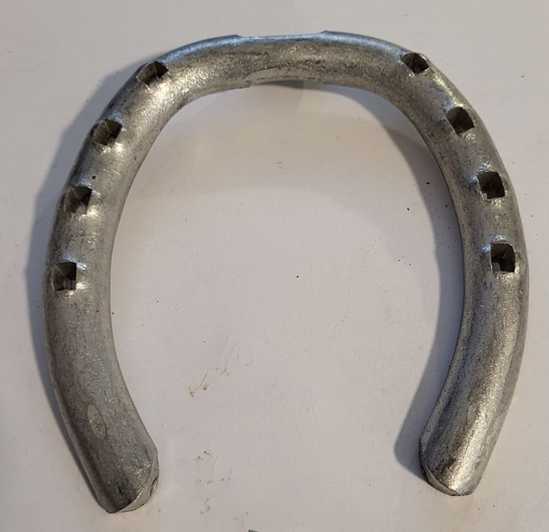 KW alu halvrund tverrtå 16x8
